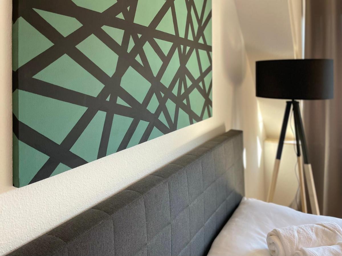 Amao-Green I 90Qm I Penthouse Maisonette Mit Rooftop I City Center I King-Size Betten لار المظهر الخارجي الصورة